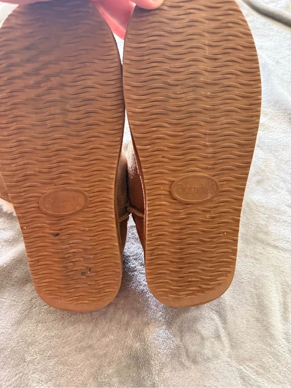 Bjorndal Chestnut Suede Shearling-Lined Winter Boots